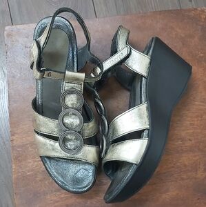 Naot Peace distressed wedge sandal